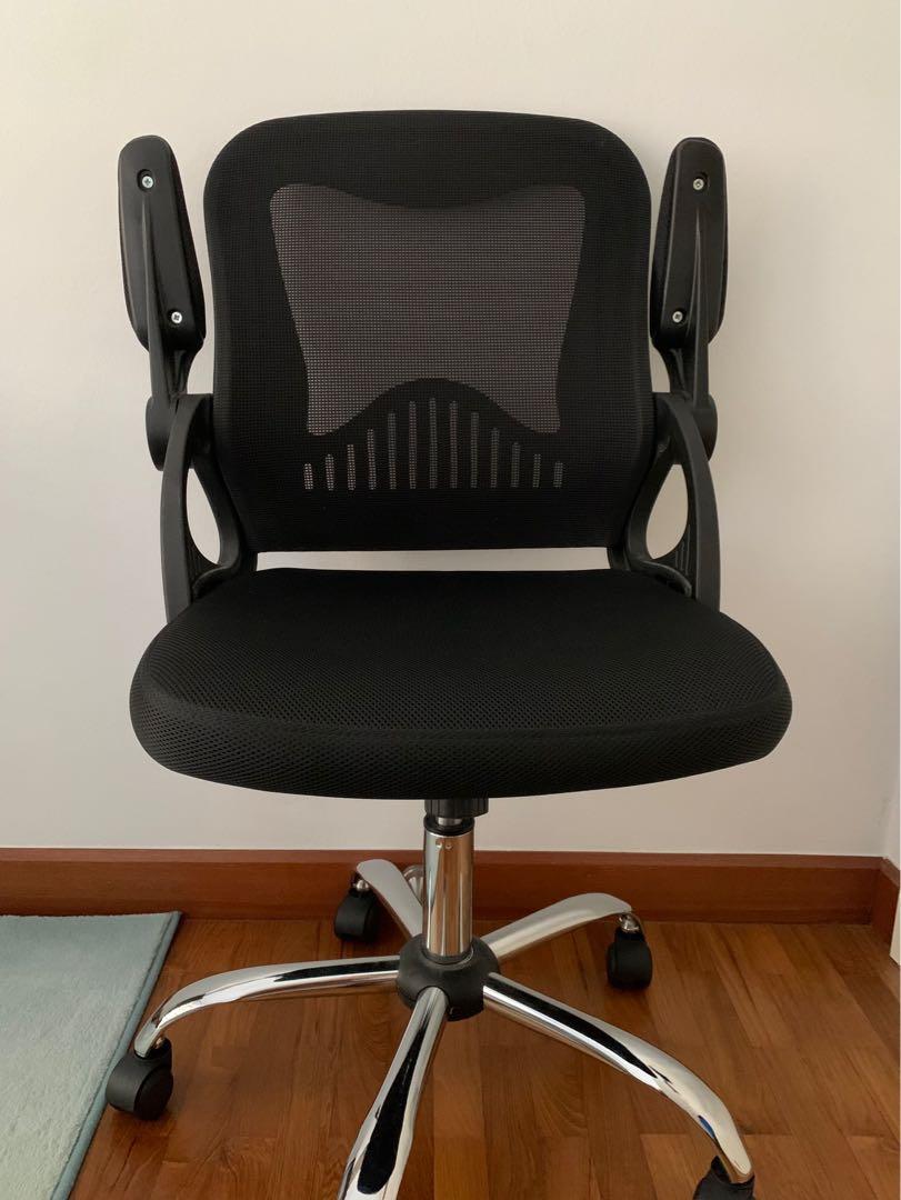 vHive Sunny Office Chair, Furniture & Home Living, Furniture, Chairs on