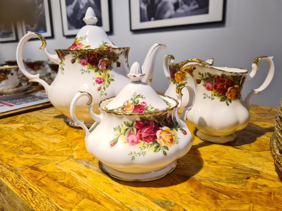 Royal albert old country roses milk jug sale