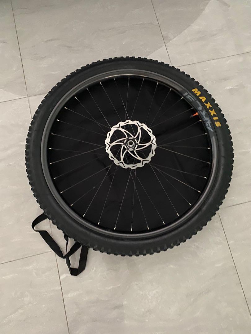 bicycle wheel carrier