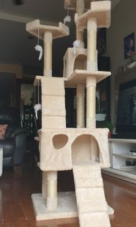 (Category: ) located in . Submitted by wgooi035 (Listing ID 1092385688, Image 1). Description: .