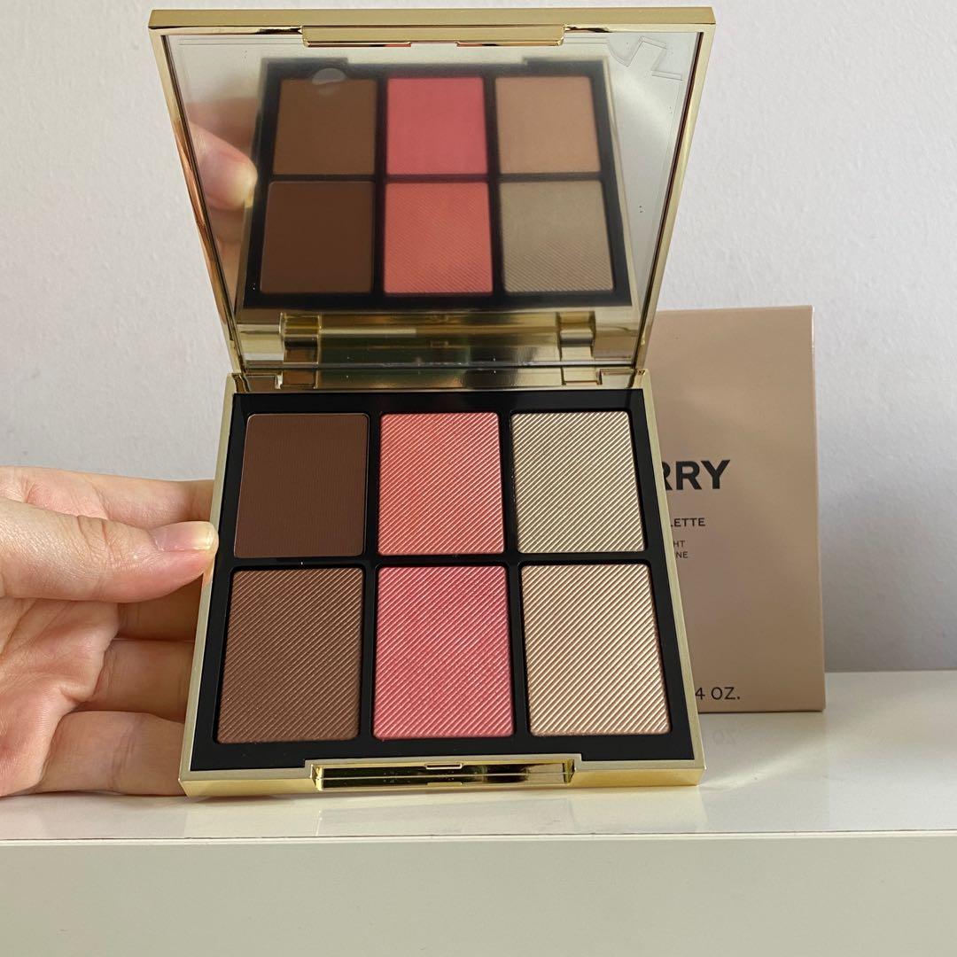 35% OFF Burberry Essentials Glow Palette in 02 Dark Harmony, Beauty &  Personal Care, Face, Makeup on Carousell