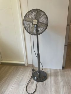 （分類：）位於 。 由 dweedledum 提交（商品編號 1092403703，圖片 1）。簡介： 。