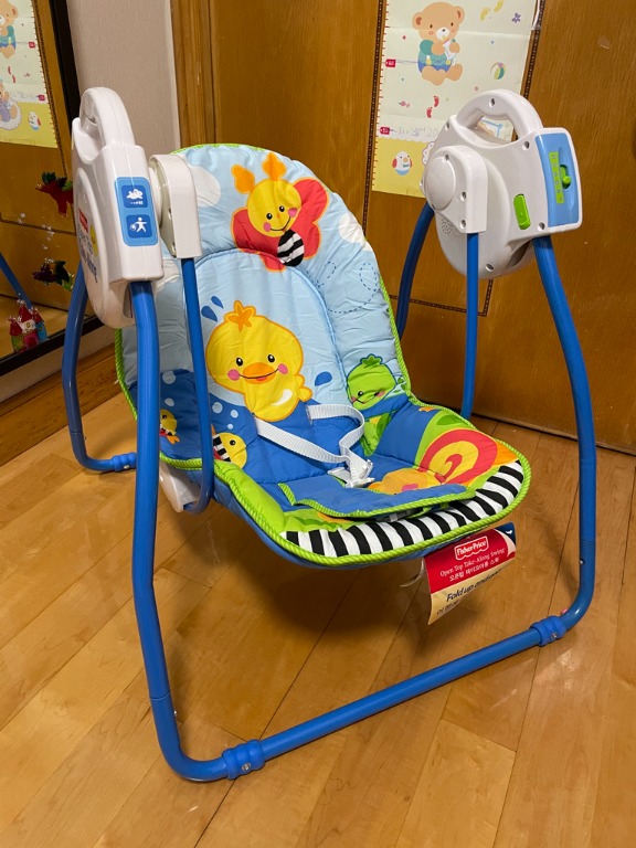 費雪 熱帶雨林電動小鞦韆 FisherPrice Open Top TakeAlong Swing, 兒童＆孕婦用品, 嬰兒玩具