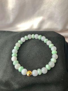 翡翠乌鸡和算盘珠手串 Jade Bracelet in Two Tone