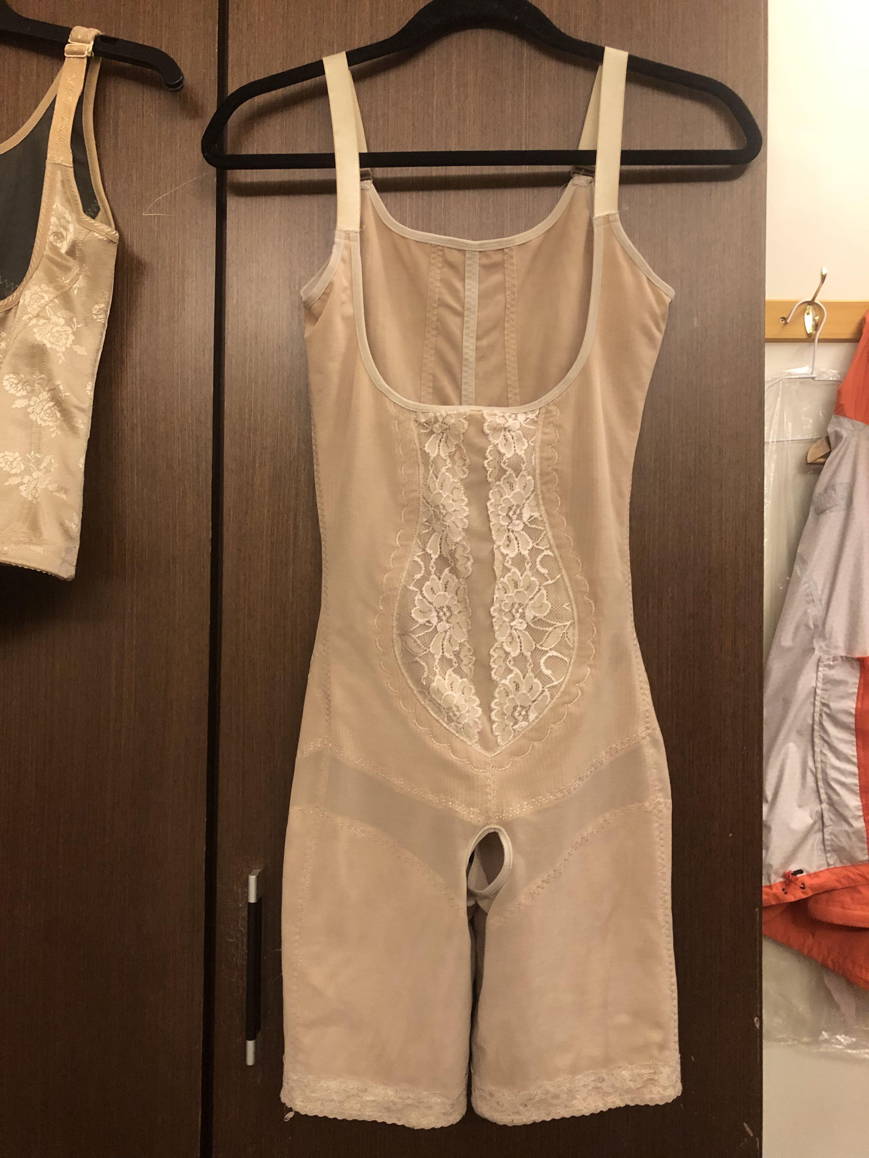 二手連身塑身衣膚色l號 香港製 她的時尚 飾品配件在旋轉拍賣