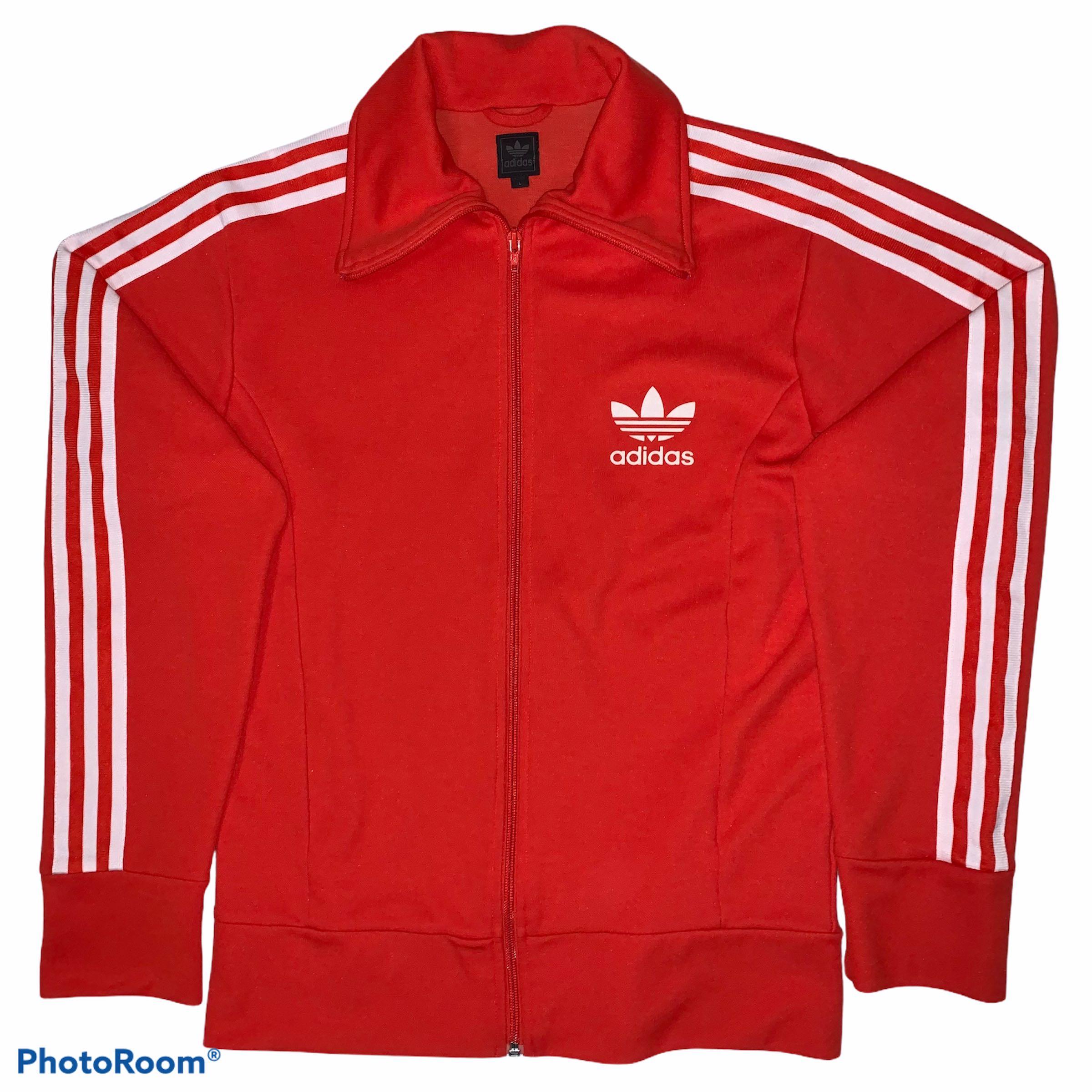 Tracktop merah clearance