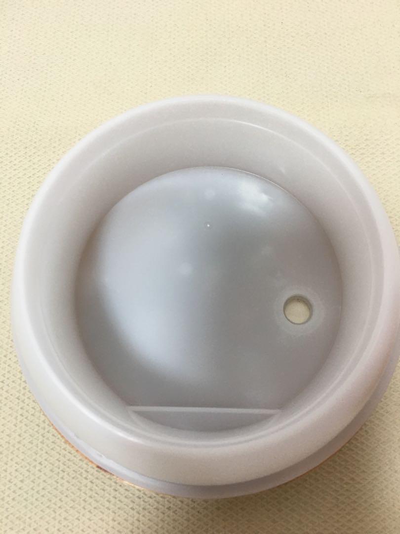 Air Diffuser (Category: Air Purifiers & Dehumidifiers) located in Singapore. Submitted by throut (Listing ID 1092389844, Image 4). Description: Brand new Ceramic glass top with wood base air diffuser. With 3 different timer settings. Enquiries are welcome!.