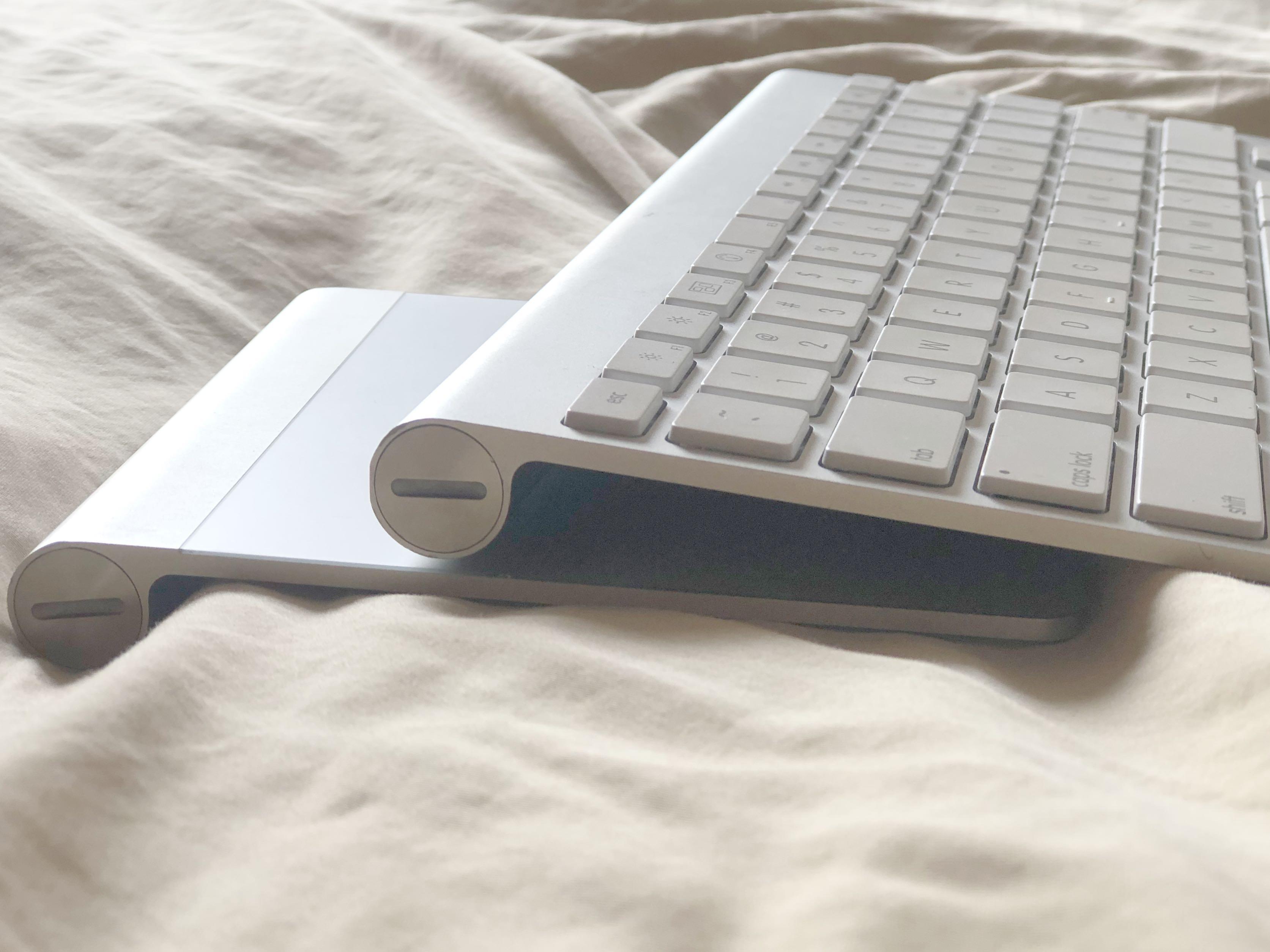 Apple Wireless Keyboard and Magic Trackpad Gen 1 Bluetooth, Computers