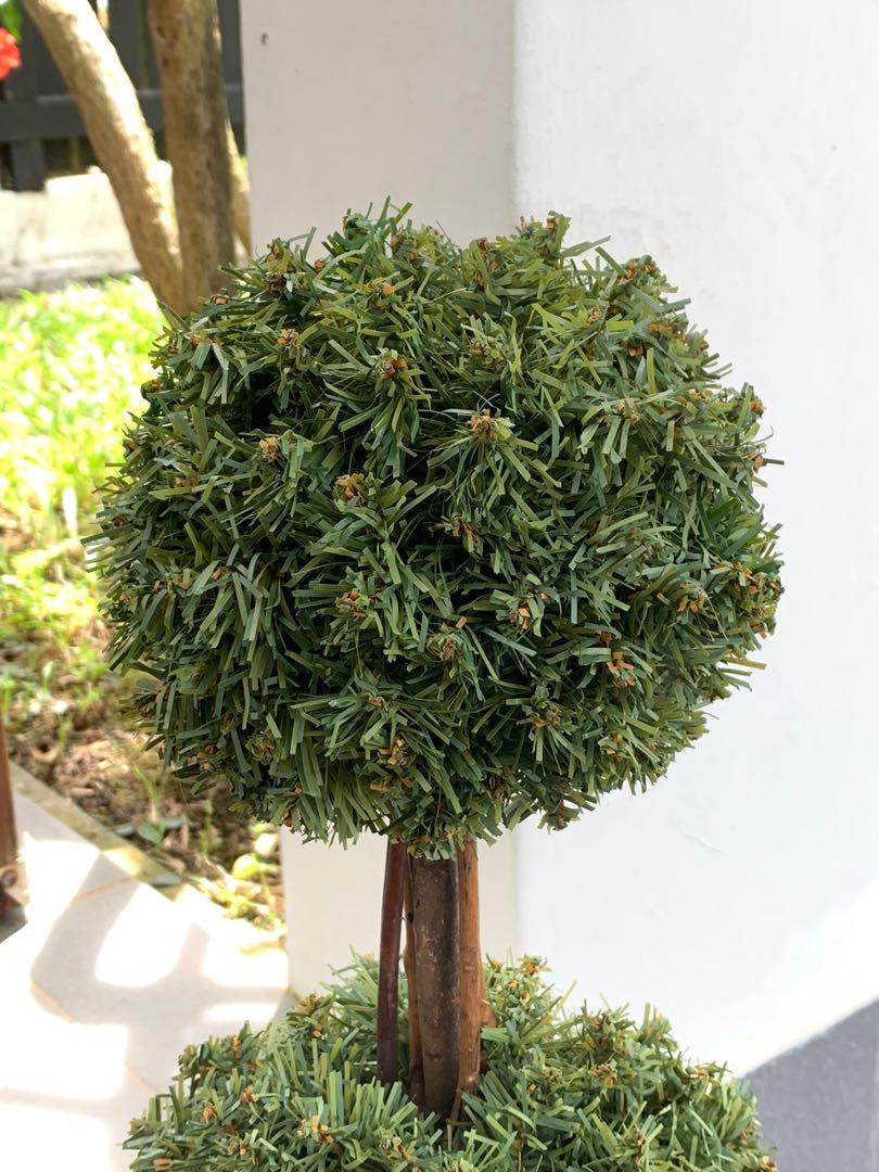 ARTIFICIAL DOUBLE TOPIARY PLANT, Furniture & Home Living, Home Decor