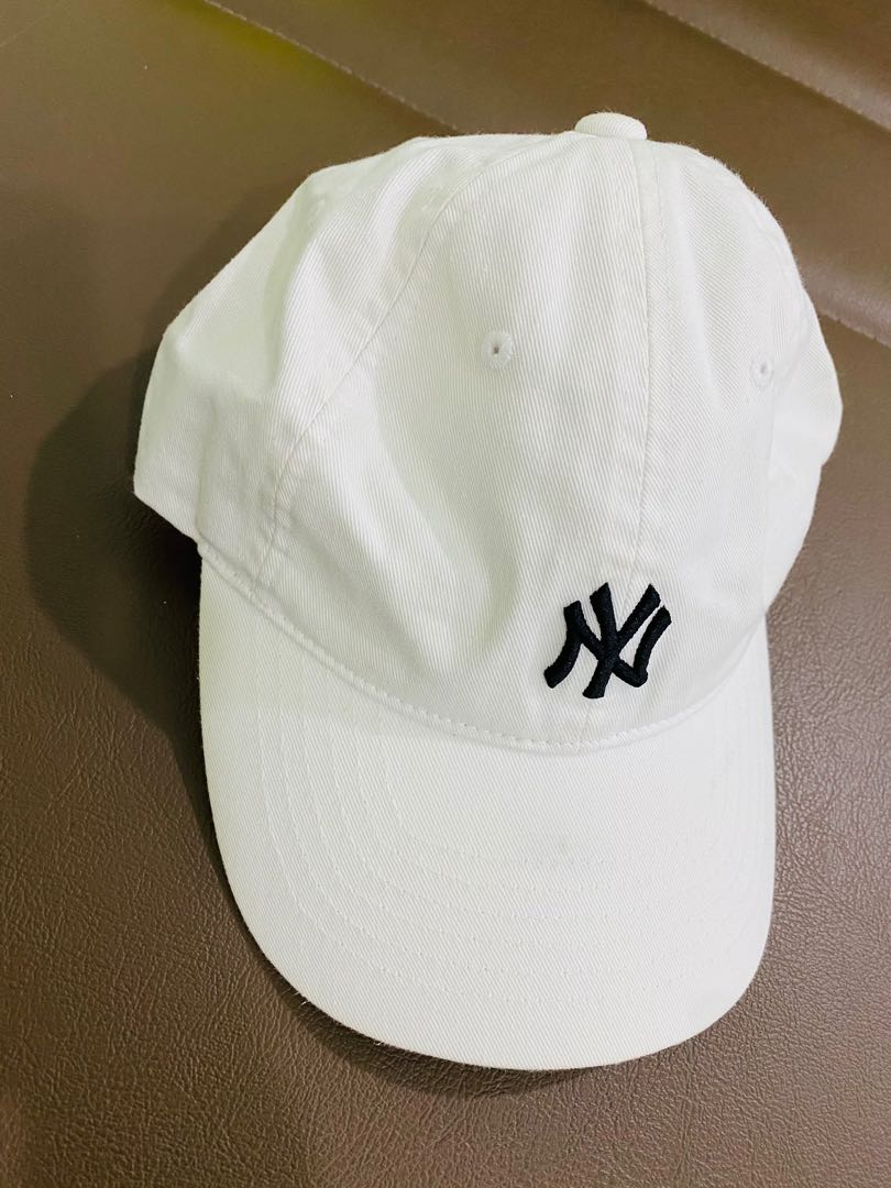 Authentic MLB Korea white Cap Unisex, Men's Fashion, Watches