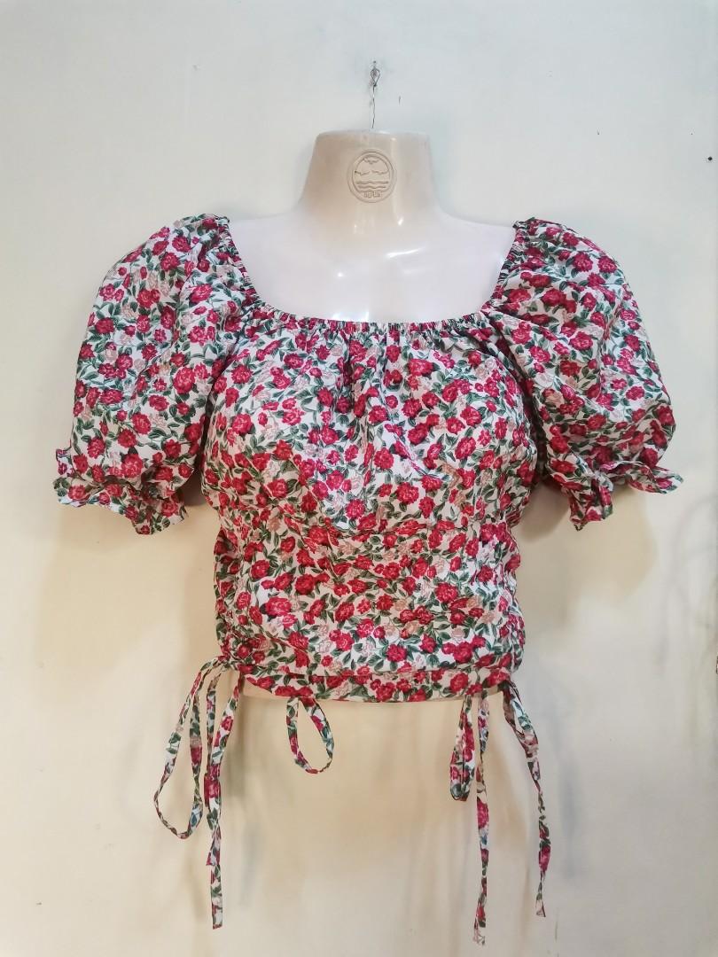 Bangkok tops and longsleeves (Category: Blouses) located in Marikina City. Submitted by declutterkpcloset (Listing ID 1092558755, Image 3). Description: Bangkok tops and longsleeves for sale! ✨ Fits up to semi medium Brand new and legit from Thailand 🇹🇭 Brand: Dee.