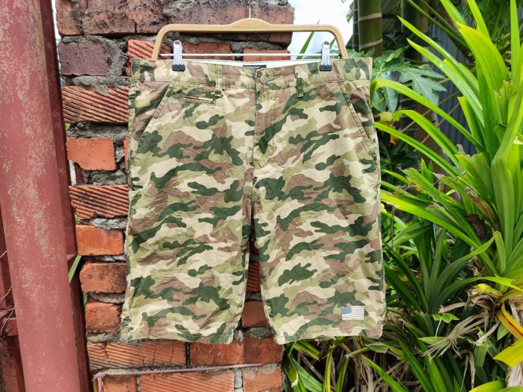 BEN DAVIS CAMOUFLAGE SHORT PANTS OFFER Men s Fashion Bottoms