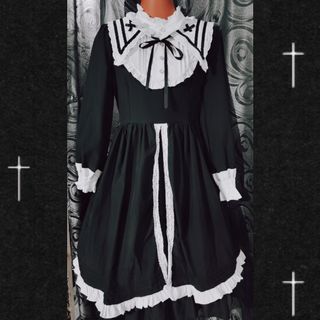 (Category: ) located in . Submitted by gothicat (Listing ID 1092495521, Image 1). Description: .