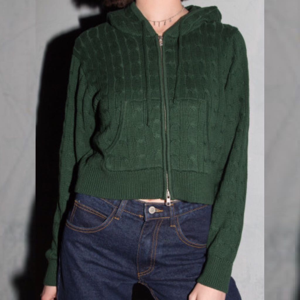 Brandy melville discount crystal knit hoodie