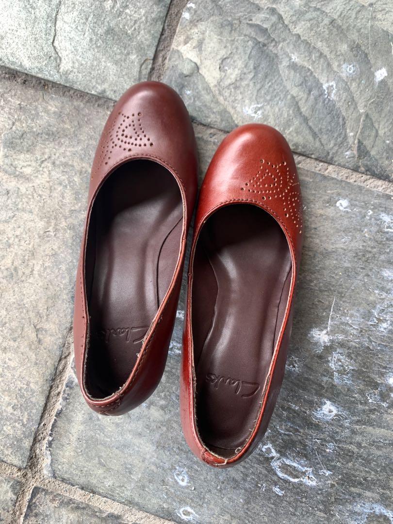 Clarks size 3 cheap