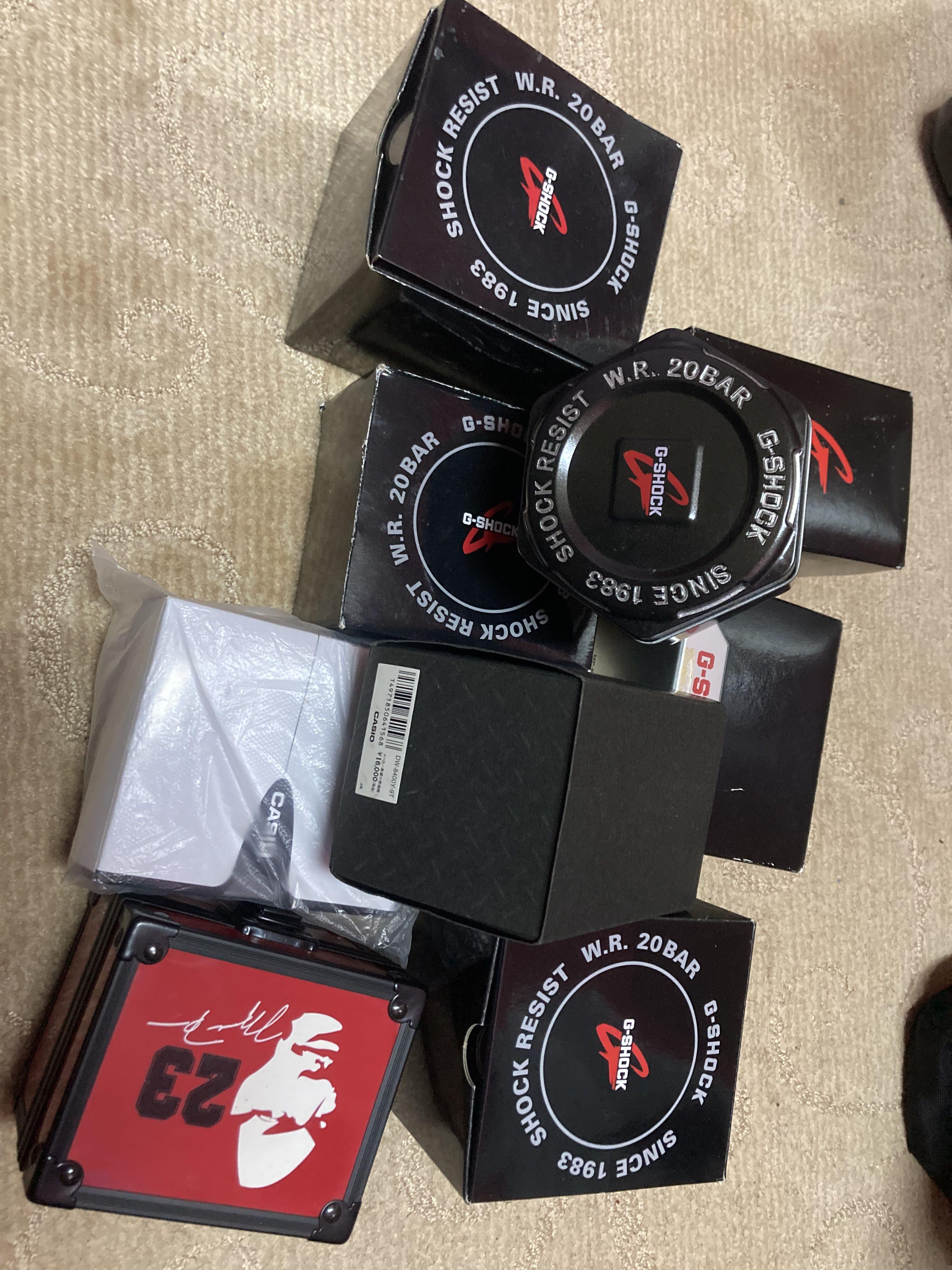 Kotak jam g shock sale