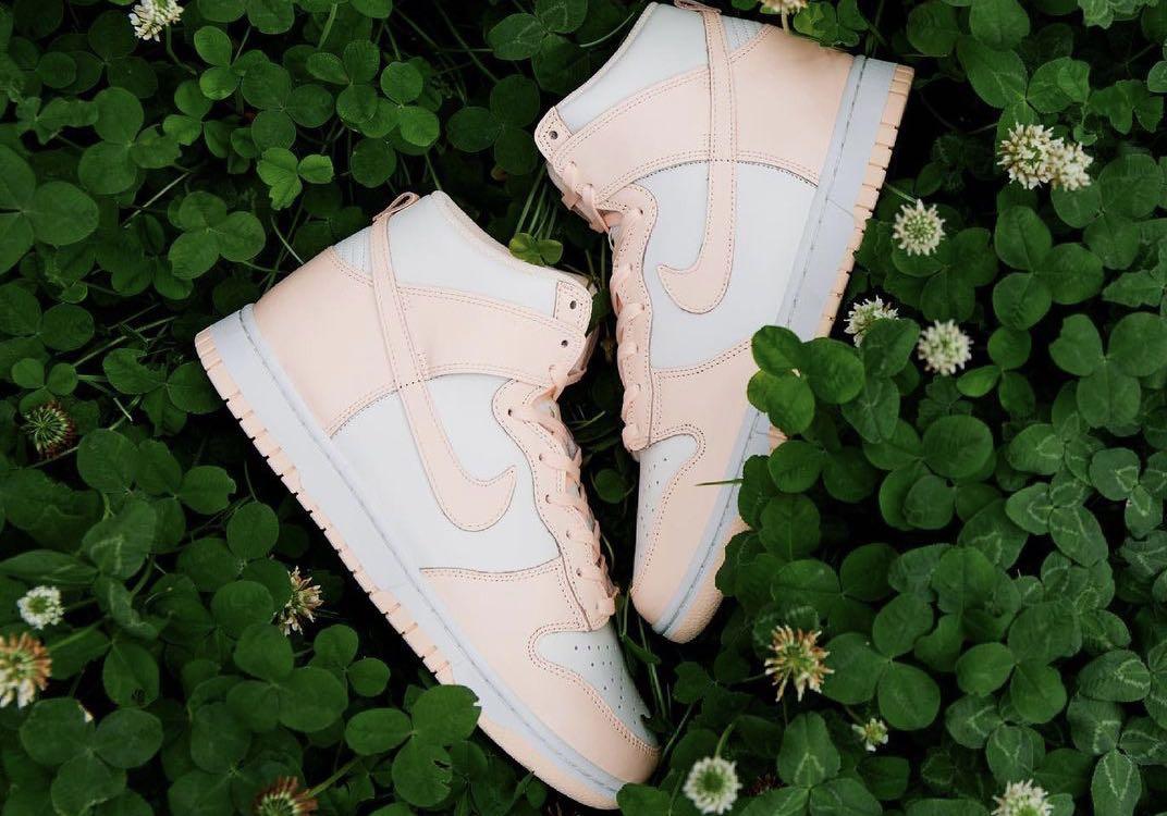 Crimson Tint Dunk High, Women's Fashion 