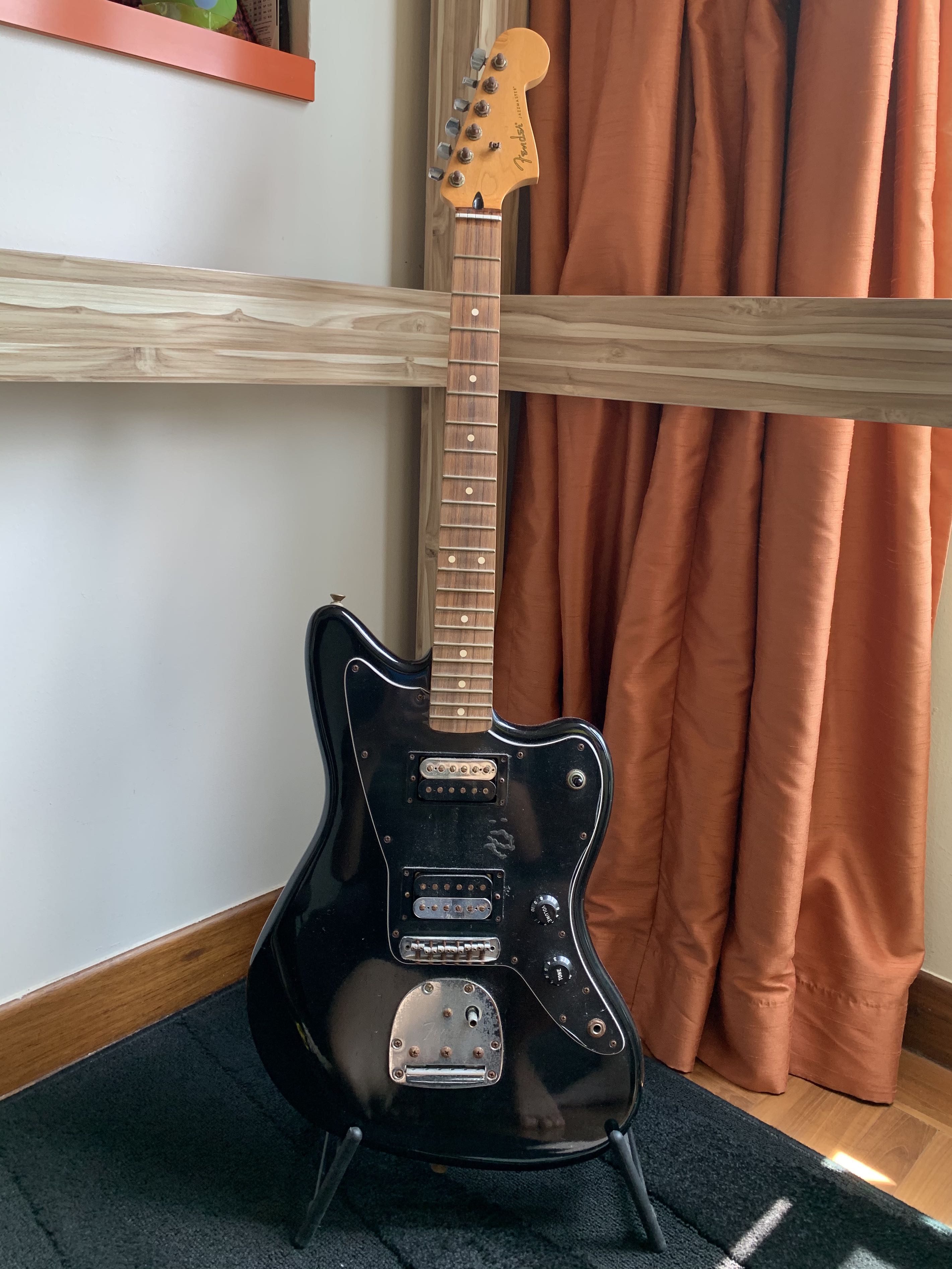 Standard jazzmaster hh deals