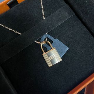 （分類：）位於 。 由 rmtsan 提交（商品編號 1092561493，圖片 1）。簡介： 。
