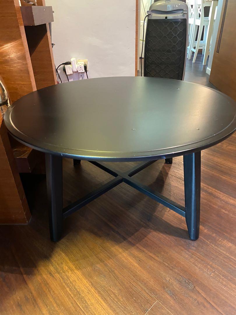 Kragsta coffee shop table