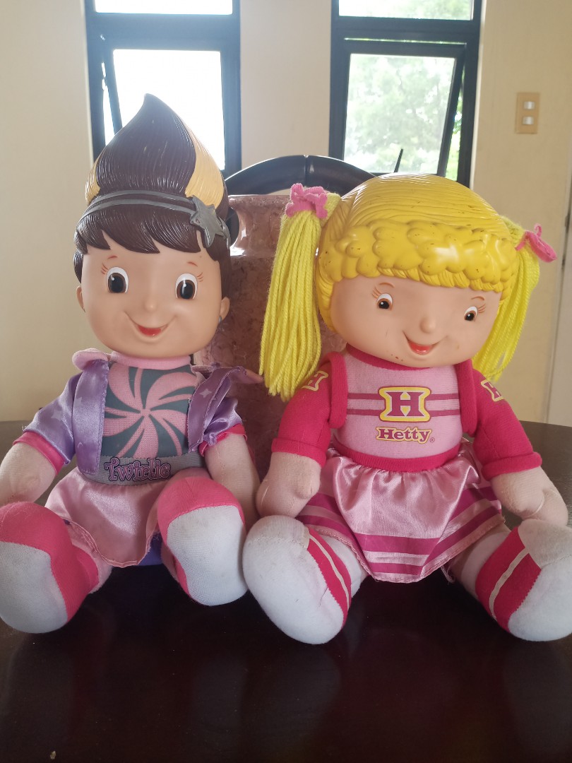 Jollibee Hetty and Twirlie Doll Set, Hobbies & Toys, Toys & Games on