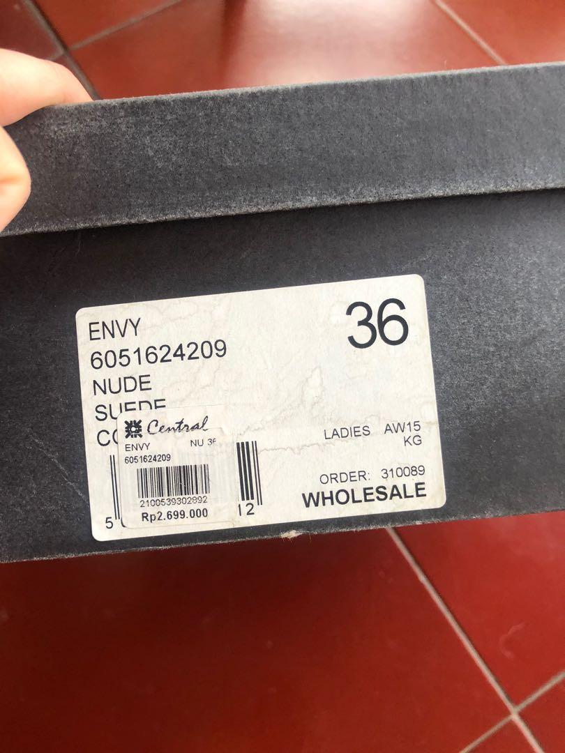Kurt geiger jealousy shop