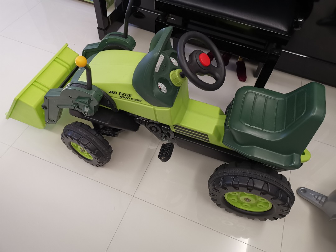Large MB Trac Pedal Tractor with Adjustable Front Loader and Detachable