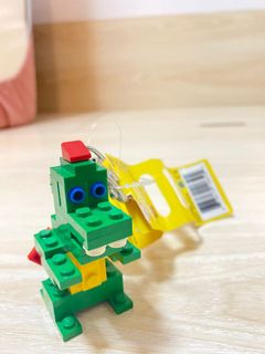 （分類：）位於 。 由 oli.with.cat 提交（商品編號 1092411754，圖片 1）。簡介： 。