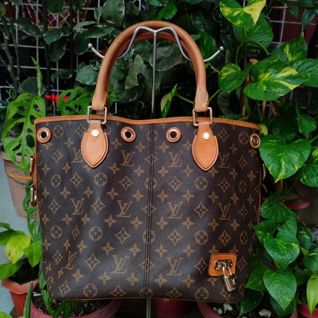 EPPLI  LOUIS VUITTON handle bag LOCK ME EVER coll 2018  purchase  online