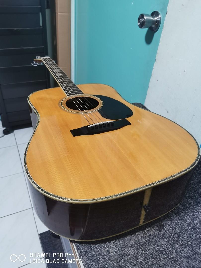 Morris tf acoustic guitar rare model, Hobbies & Toys, Music & Media