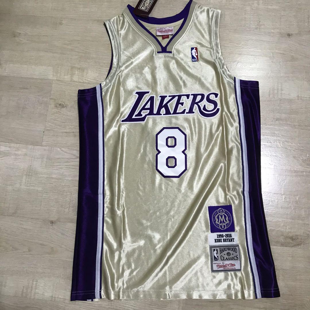 NBA Jersey Lakers, Men's Fashion, Activewear on Carousell