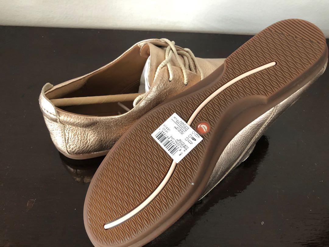 ORIGINAL Clark s Un Coral Lace
