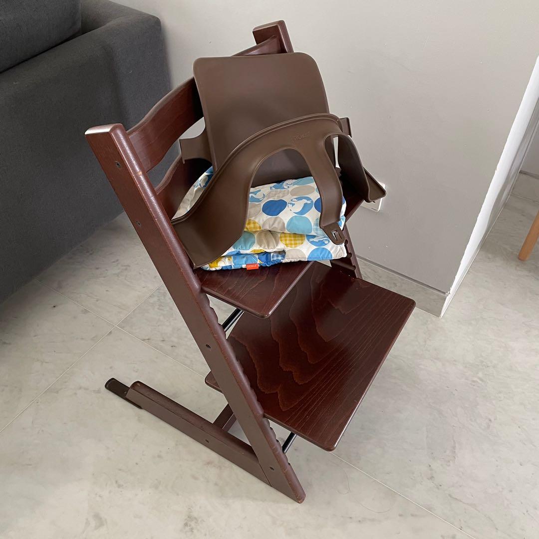 Tripp trapp high chair walnut clearance