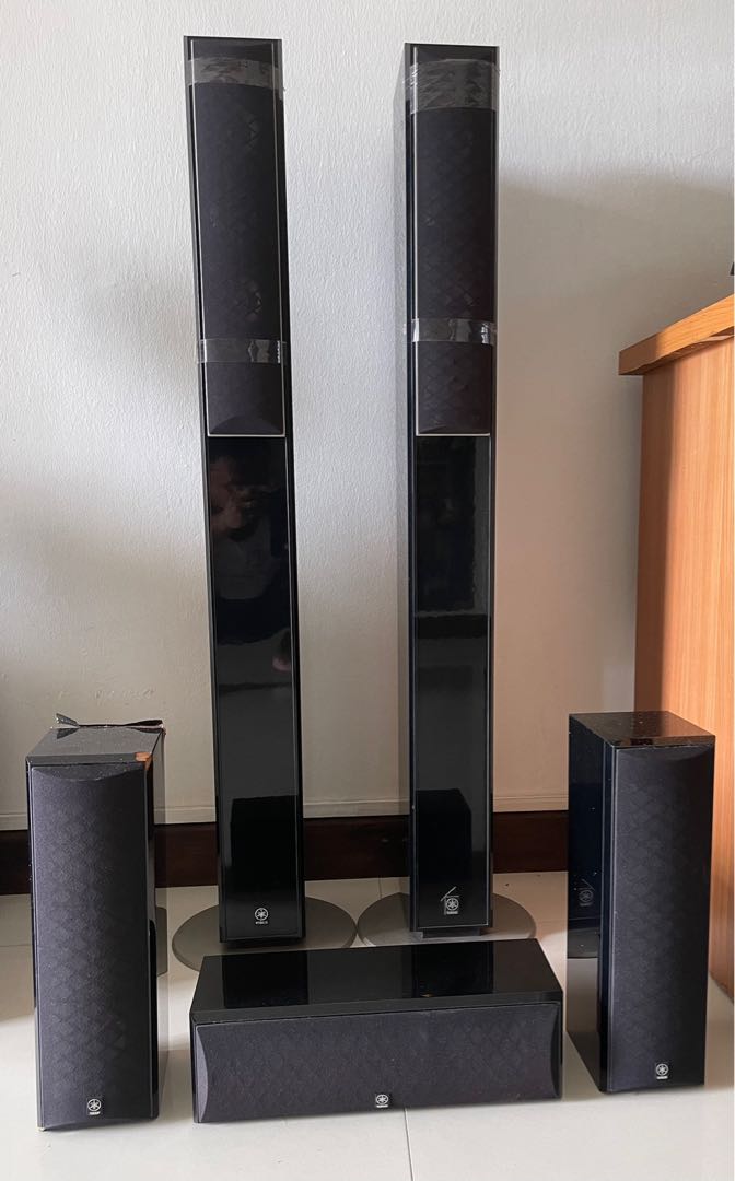 Original Yamaha Speakers (5 speakers only ), Audio, Soundbars, Speakers