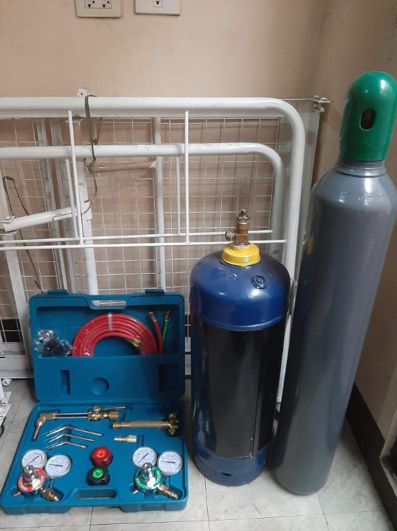 Oxygen and acetylene tank 15lbs set., Health & Nutrition, Medical