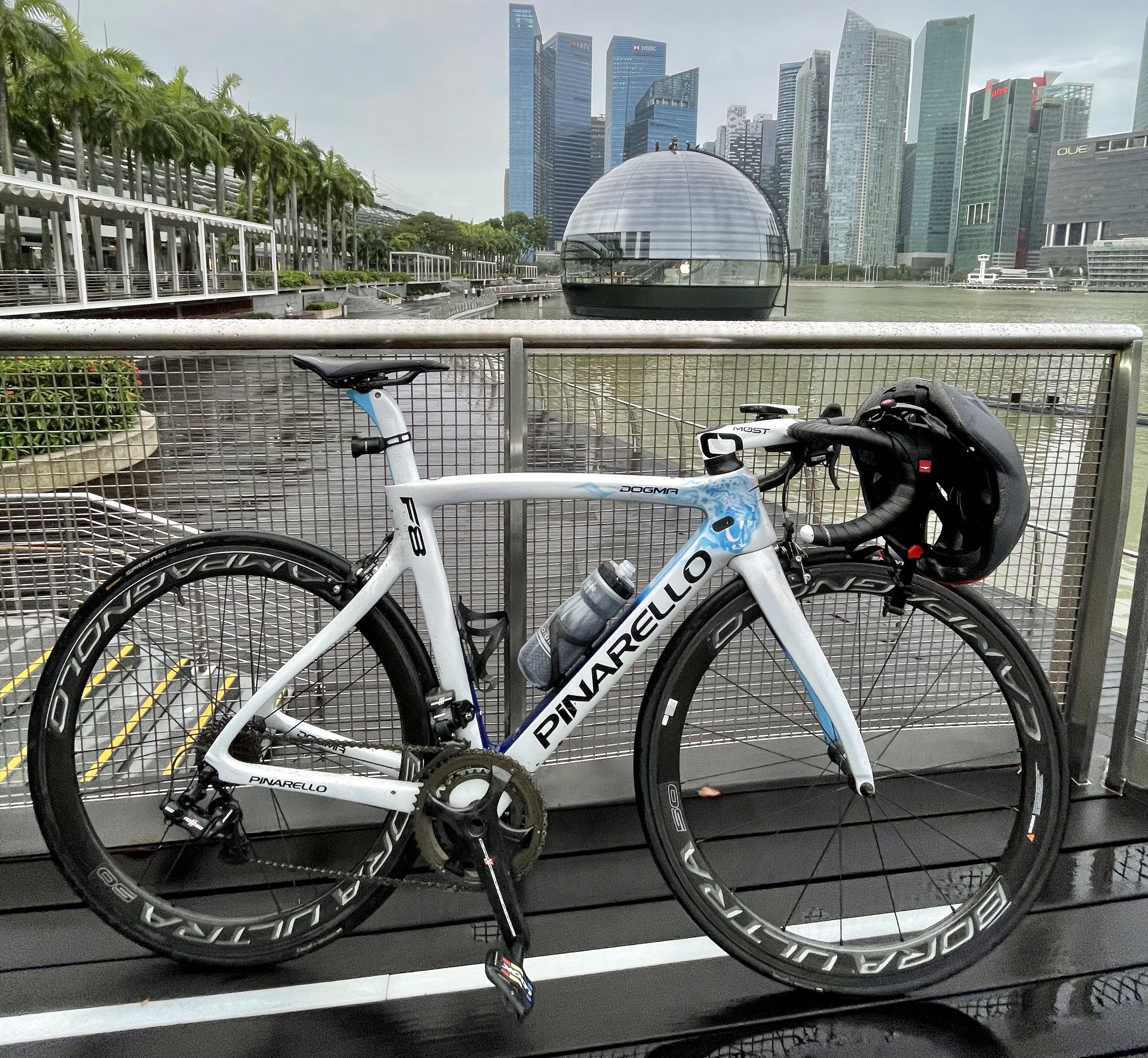 Pinarello dogma f12 online campagnolo super record eps