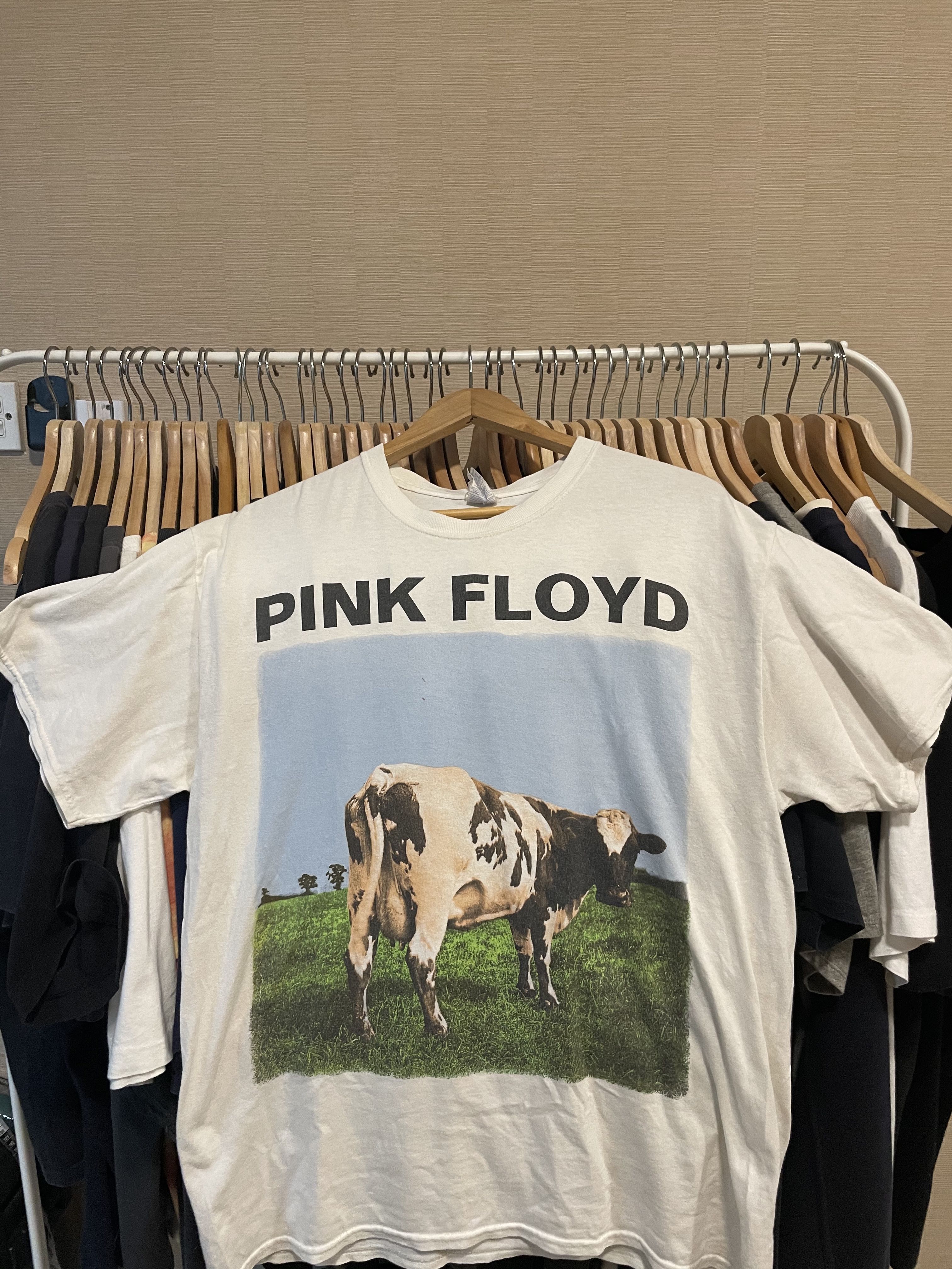 pink floyd cow t shirt