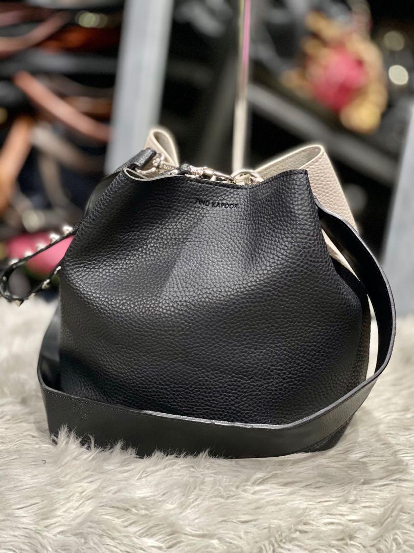 Preloved Find Kapoor Bucket Bag
