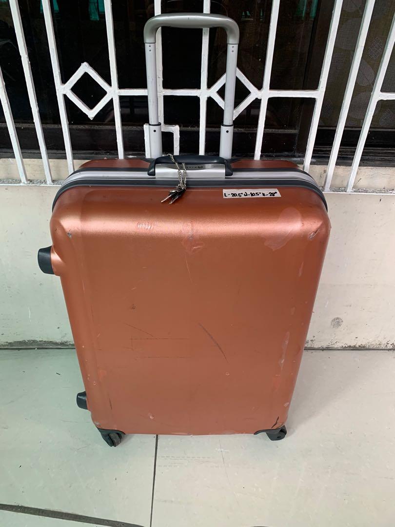 Proteca luggage shop