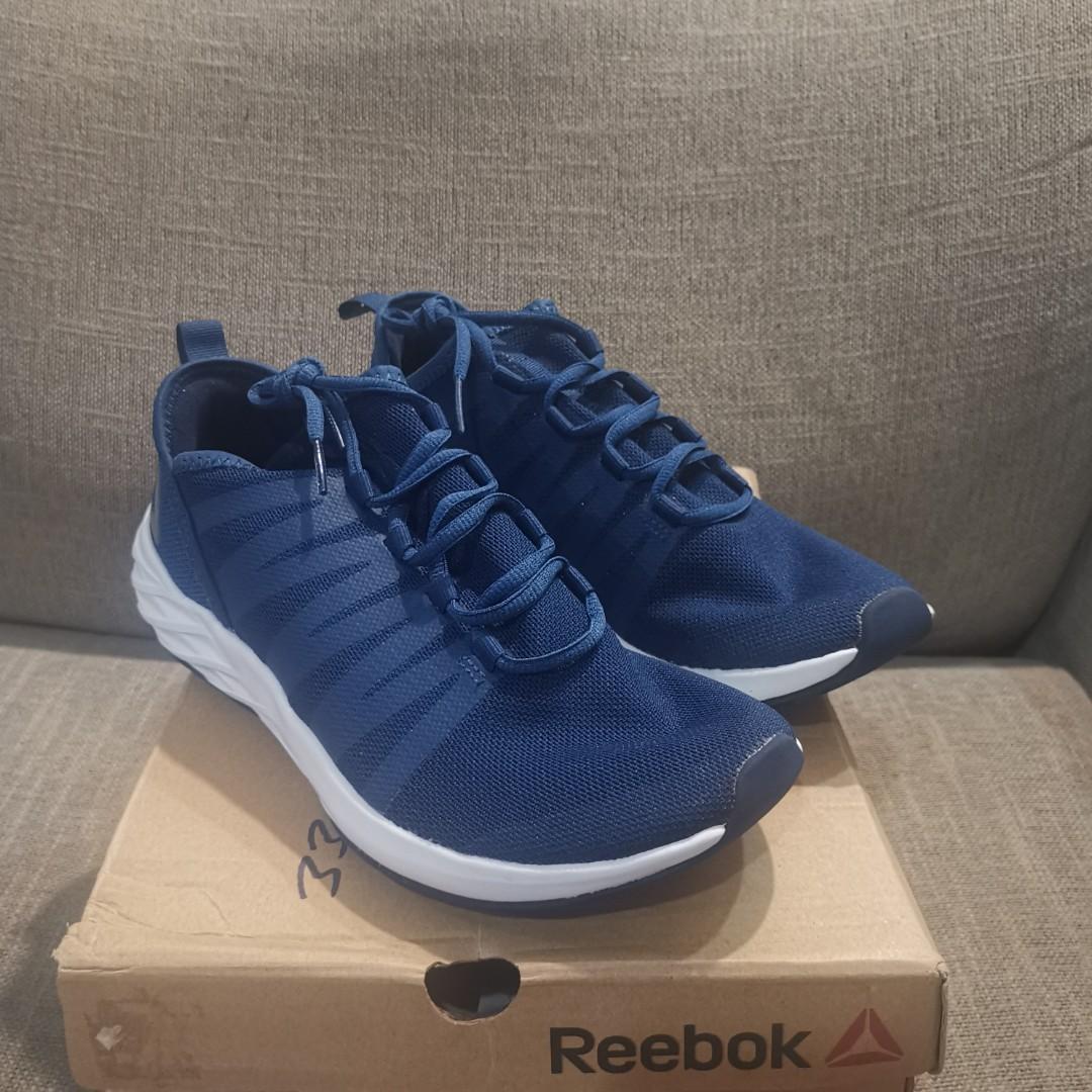 Reebok Astroride Future MenShoesS Men s Fashion Activewear on