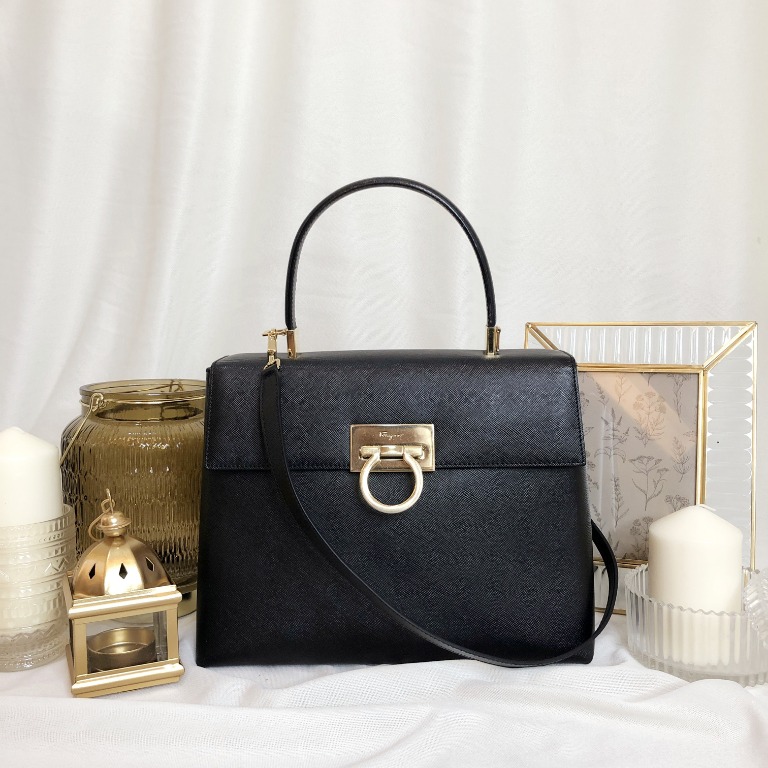 Salvatore ferragamo gancini best sale 2way hand bag