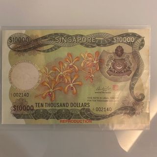 (Category: ) located in . Submitted by garagesalebidadari (Listing ID 1092465386, Image 1). Description: .
