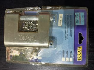 (Category: ) located in . Submitted by zaiz79 (Listing ID 1092497606, Image 1). Description: .