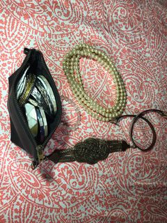 (Category: ) located in . Submitted by closet_access (Listing ID 1092477180, Image 1). Description: .