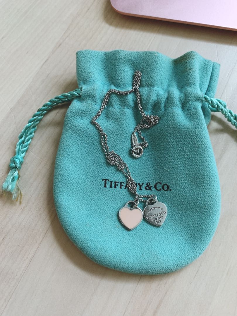 Tiffany pink shop double heart necklace