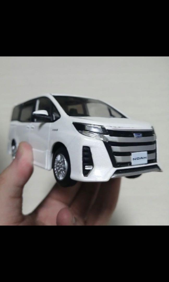 @car.110限定コレクション9 TOYOTA NOAH car.110限定コレクション9 TOYOTA NOAH - メルカリ