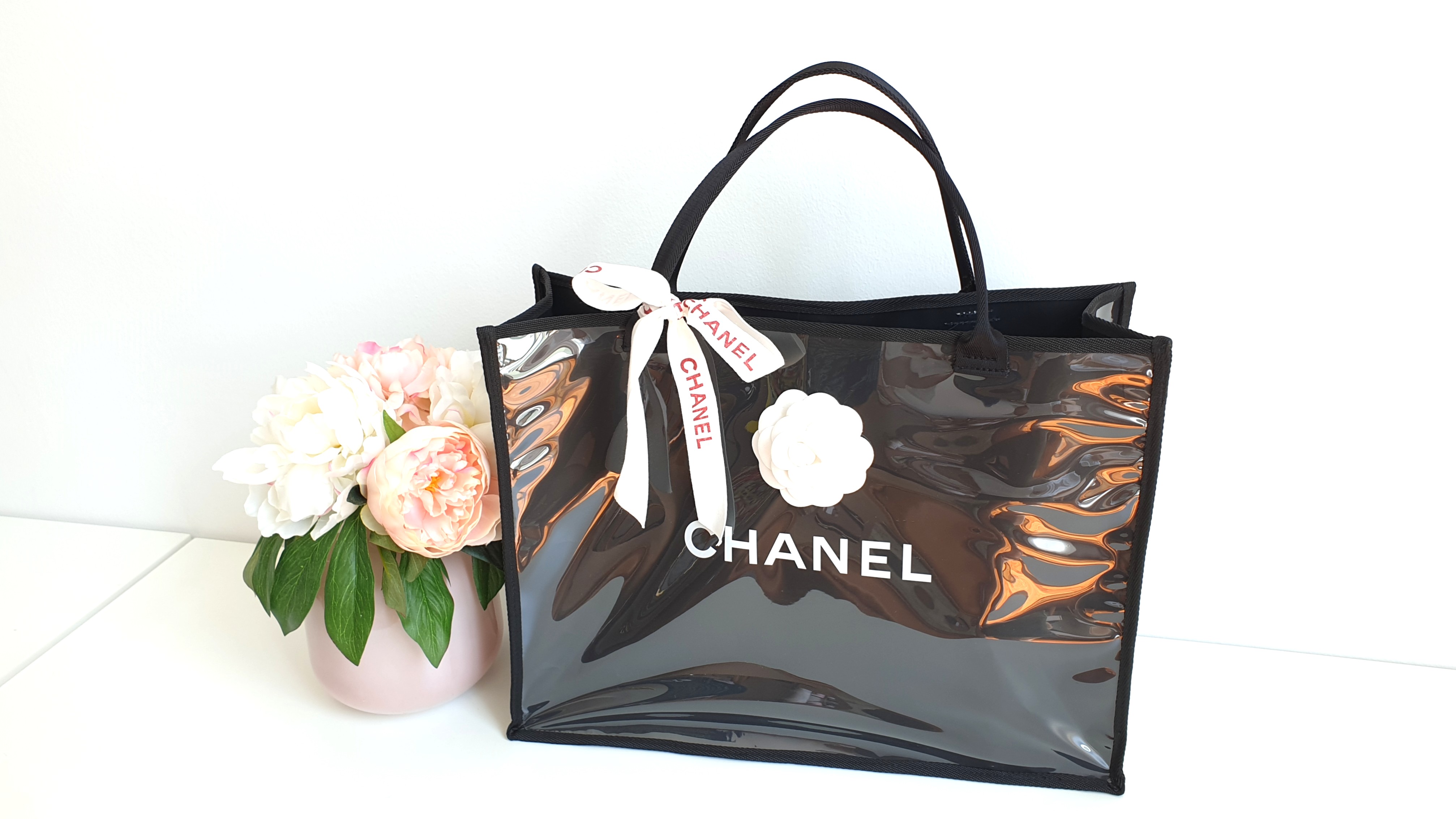 Chanel shopping sales bag paper