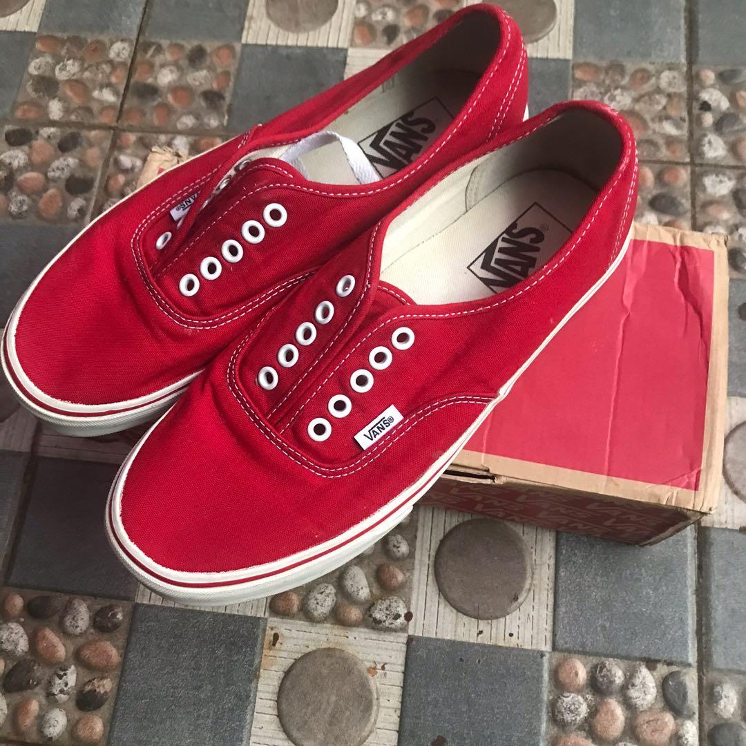 red chili vans