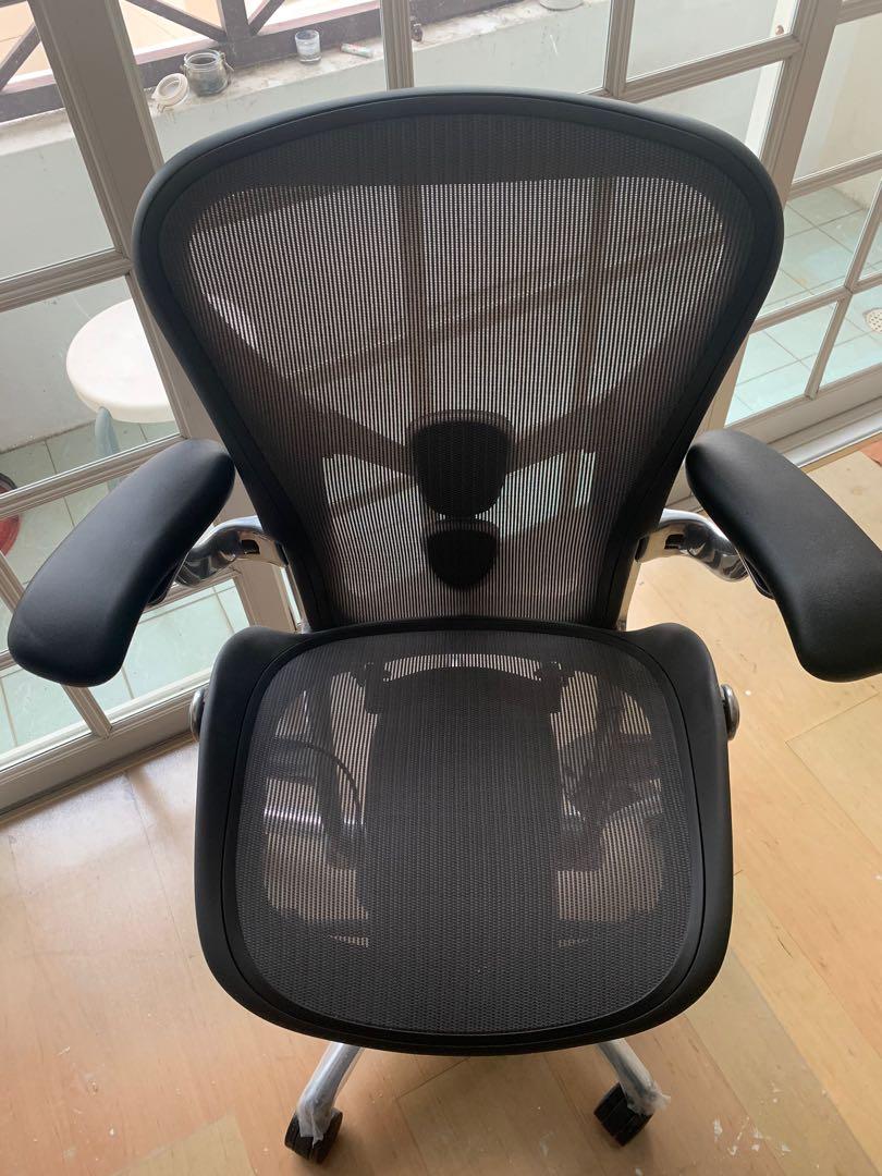 Aeron polished on sale