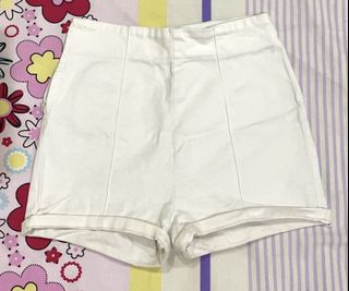(Category: ) located in . Submitted by awynn (Listing ID 1092702517, Image 1). Description: .